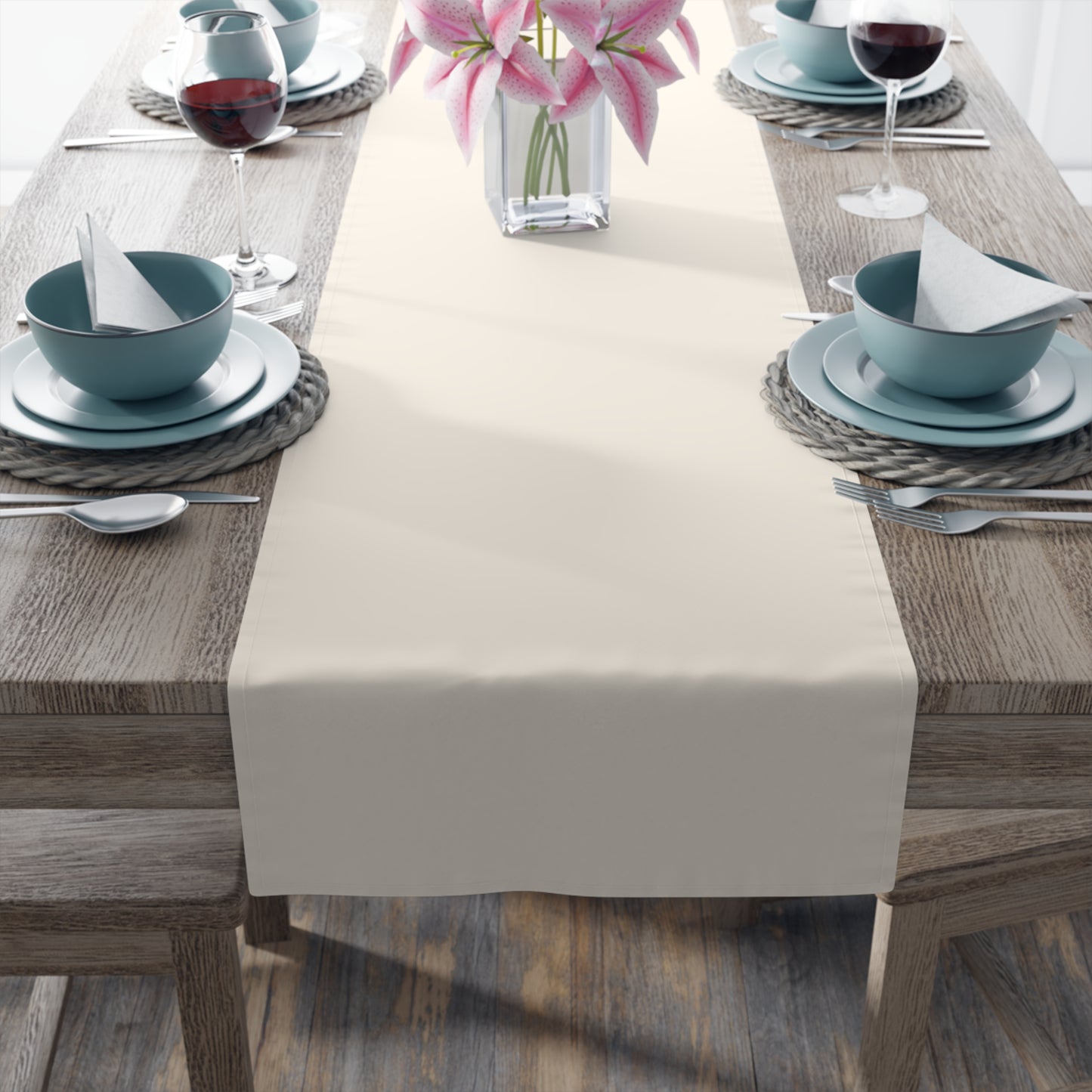 Minimalist Table Runner (Cotton, Poly)