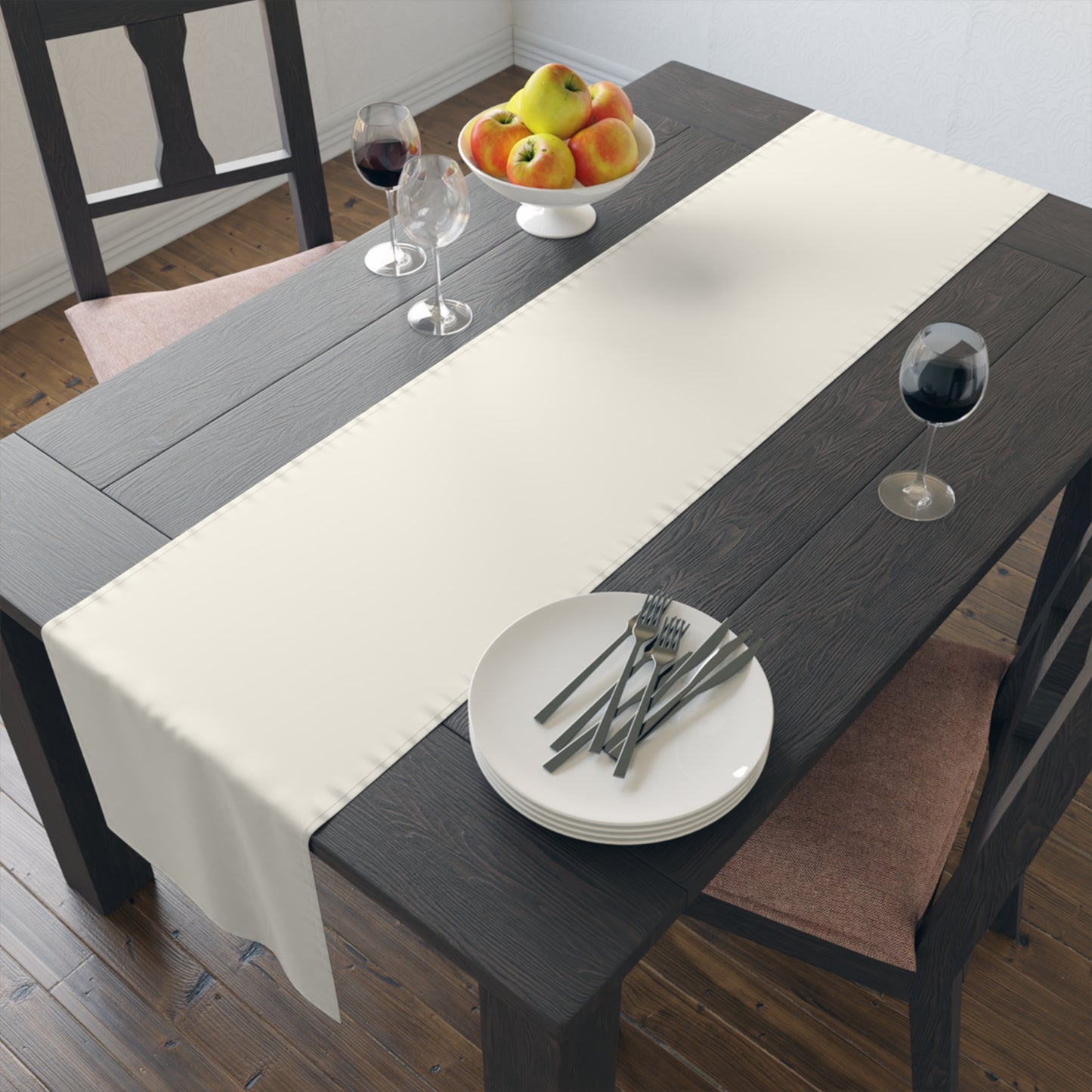 Minimalist Table Runner (Cotton, Poly)