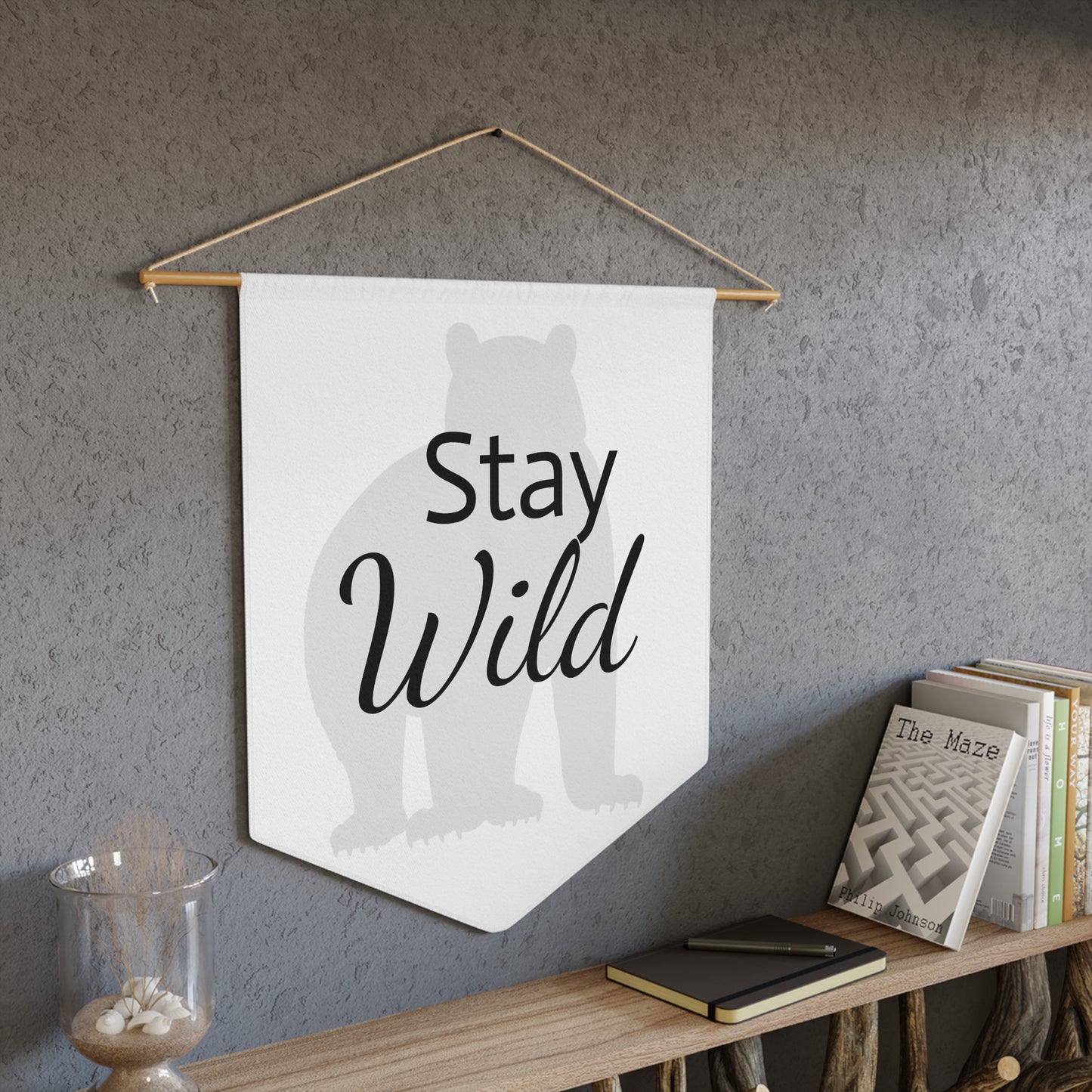 Pennant - Stay Wild Grizzly - Ice